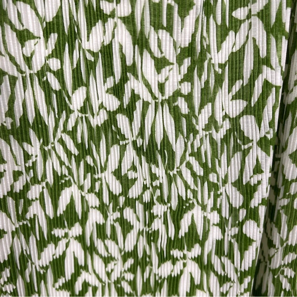 Abercrombie & Fitch Mini babydoll dress green white floral medium Tall - Picture 10 of 13